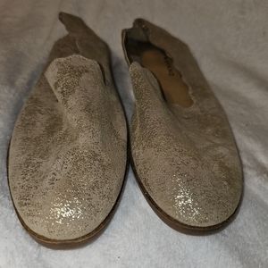 Lucky brand gold
